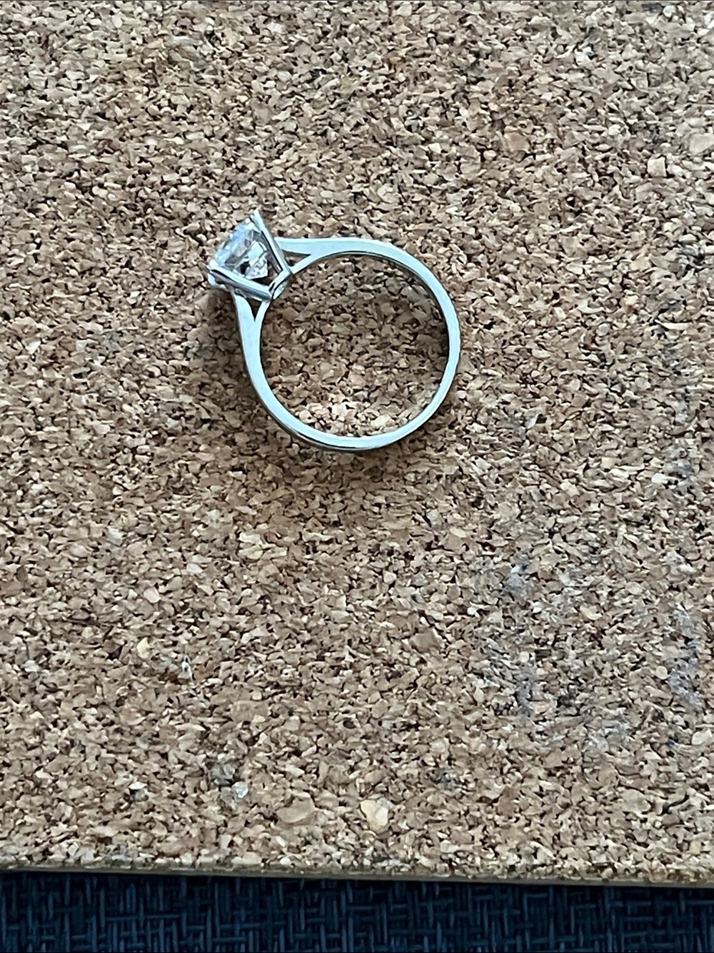Classic 925 Silver Solitaire Ring with Moissanite Stone NWOT - Picture 2 of 3